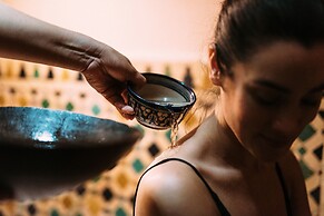 Riad Maison Bleue And Spa