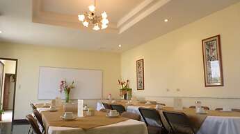 Hotel Plaza Real Suites & Apartments