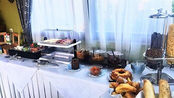 John & Mary's Studios