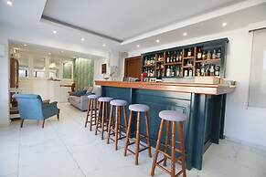 John & Mary's Studios