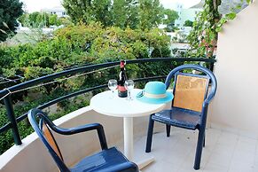 John & Mary's Studios