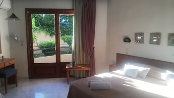 John & Mary's Studios