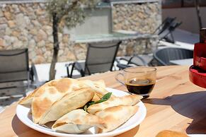 John & Mary's Studios