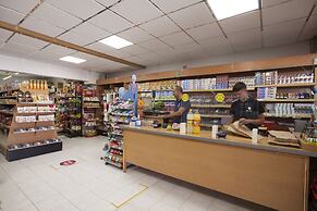 John & Mary's Studios