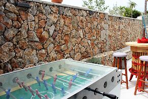 John & Mary's Studios