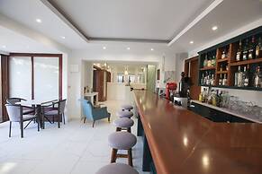 John & Mary's Studios