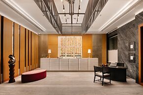 The Raintree, St. Mary's Road