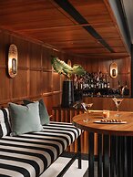 The Raintree, St. Mary's Road