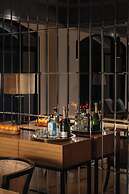 The Raintree, St. Mary's Road