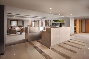 The Raintree, St. Mary's Road