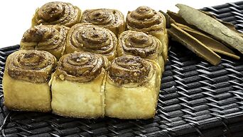 The Raintree, St. Mary's Road