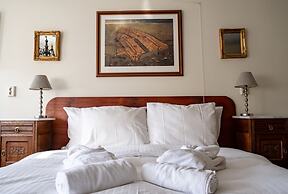 Rosalia's Menagerie InnUpstairs