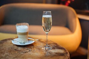 Peakture Hotel Bucharest