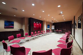 Peakture Hotel Bucharest