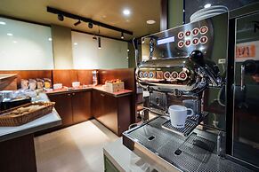 Peakture Hotel Bucharest