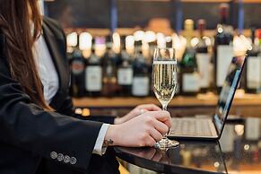 Peakture Hotel Bucharest