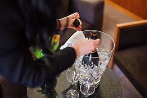 Peakture Hotel Bucharest