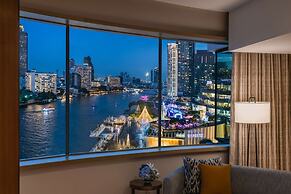 Millennium Hilton Bangkok
