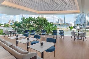 Millennium Hilton Bangkok