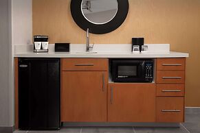 Embassy Suites La Quinta Hotel & Spa