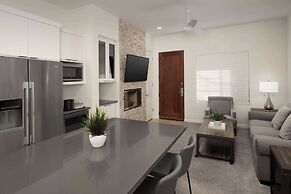 Embassy Suites La Quinta Hotel & Spa