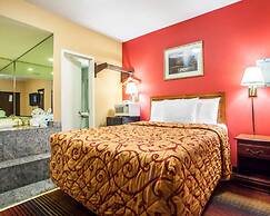 Rodeway Inn Jersey City near Hoboken