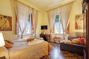 Lucca in Villa San Donato