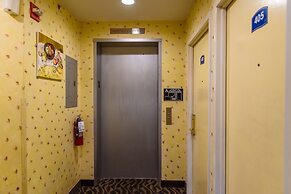 Flushing Central Hotel 88