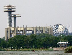 Flushing Central Hotel 88