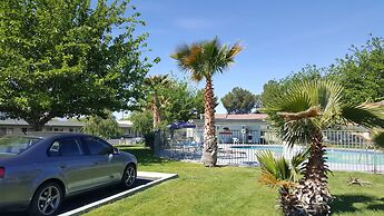 Town House Motel