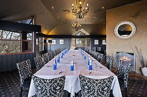 Echoes Boutique Hotel and Restaurant