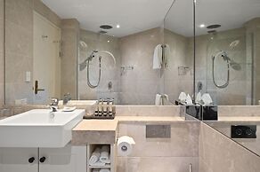 Echoes Boutique Hotel and Restaurant