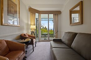 Echoes Boutique Hotel and Restaurant