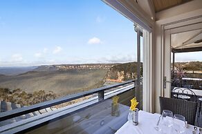 Echoes Boutique Hotel and Restaurant