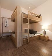 Sandy Beach Non Nuoc Resort