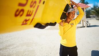 Sandy Beach Non Nuoc Resort