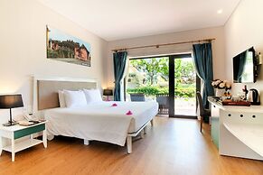 Sandy Beach Non Nuoc Resort