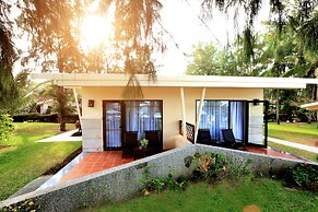 Sandy Beach Non Nuoc Resort