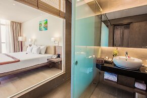 Sandy Beach Non Nuoc Resort