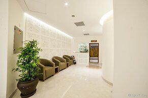 Sandy Beach Non Nuoc Resort