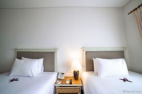 Sandy Beach Non Nuoc Resort