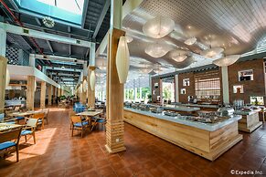 Sandy Beach Non Nuoc Resort