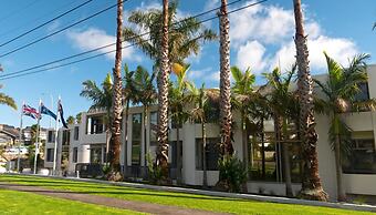 Carnmore Hotel Takapuna