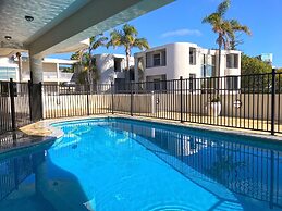 Carnmore Hotel Takapuna