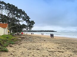 Carnmore Hotel Takapuna
