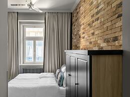 Numa Prague Root