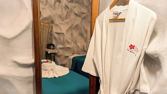 Issimo Suites Boutique Hotel & Spa - Adults Only