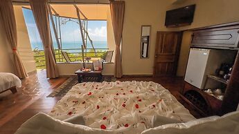 Issimo Suites Boutique Hotel & Spa - Adults Only