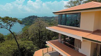 Issimo Suites Boutique Hotel & Spa - Adults Only