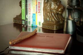 Mvuradona Safari Lodge